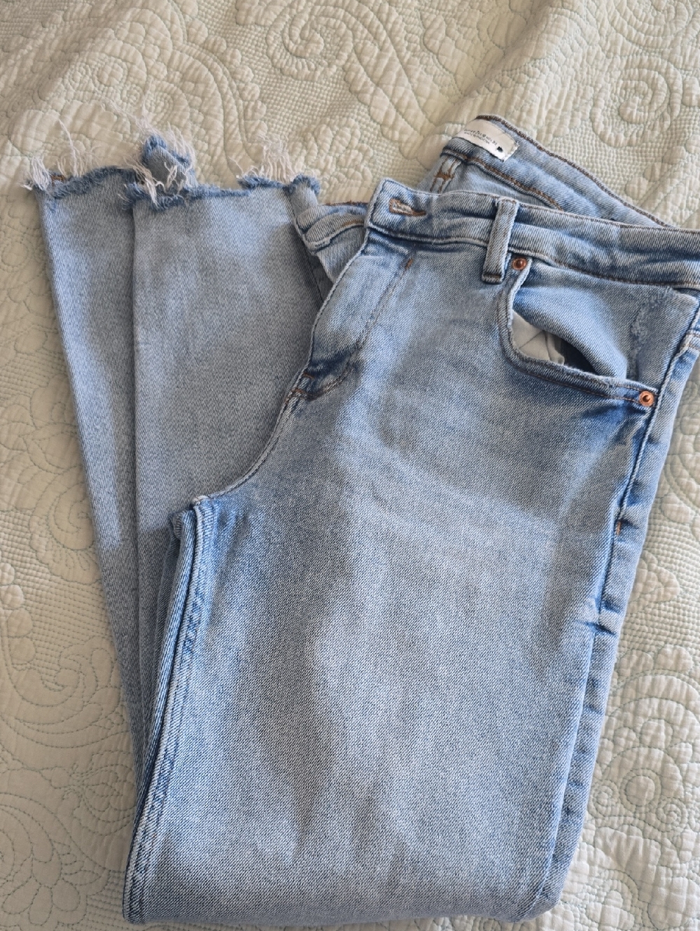 Zara Light Blue High-Rise Straight Jeans with Frayed Hem
